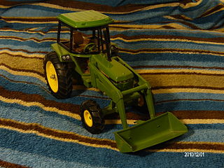 320px-John Deere green tractor toy
